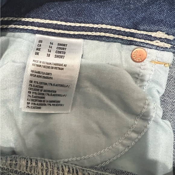 NWT American Eagle Outfitters Women’s Jeans - Picture 6 of 6